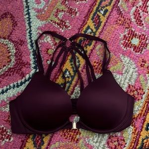 Victoria’s Secret very sexy purple 32C Bra , strappy back, racerback